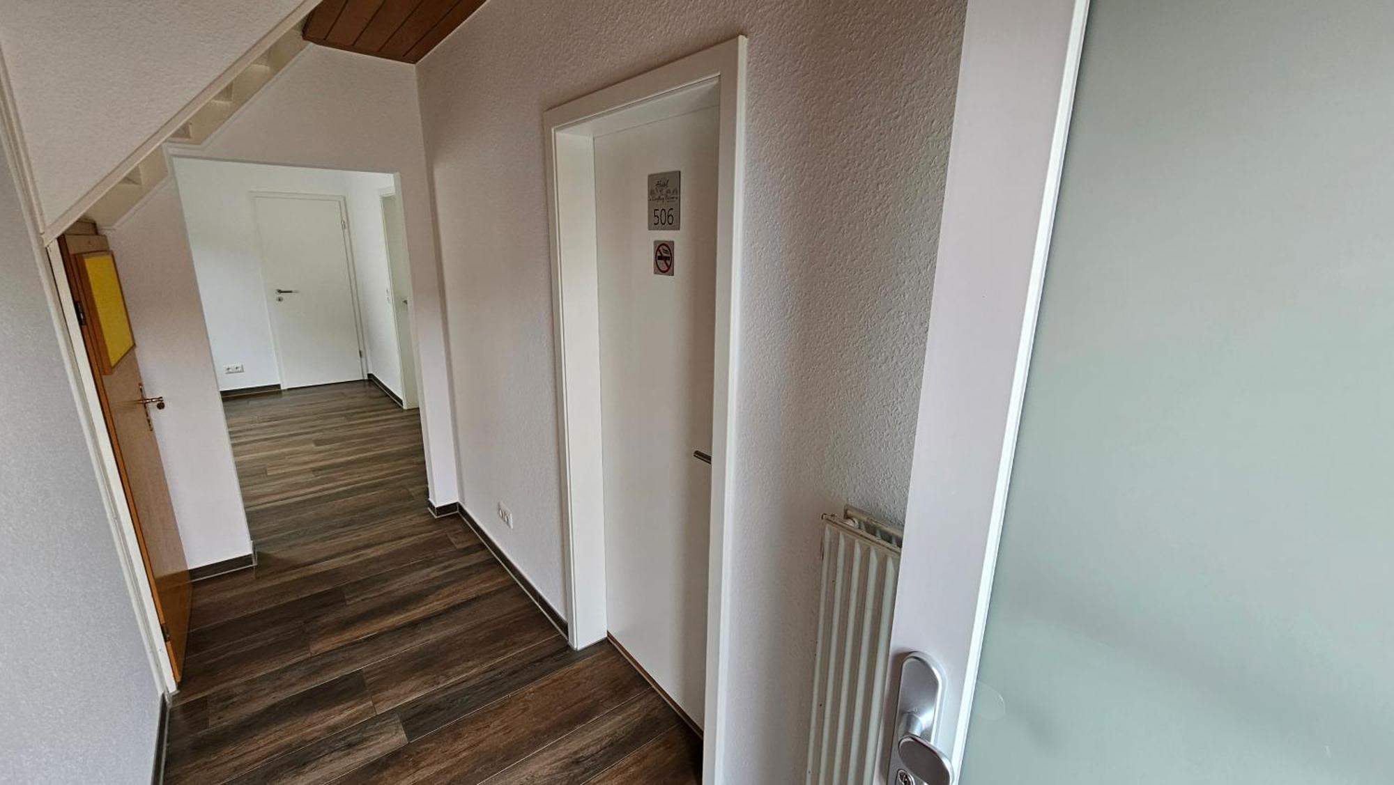 Hotel Dorfkrug Büsum - günstige Altbauzimmer Am Oland Exterior foto