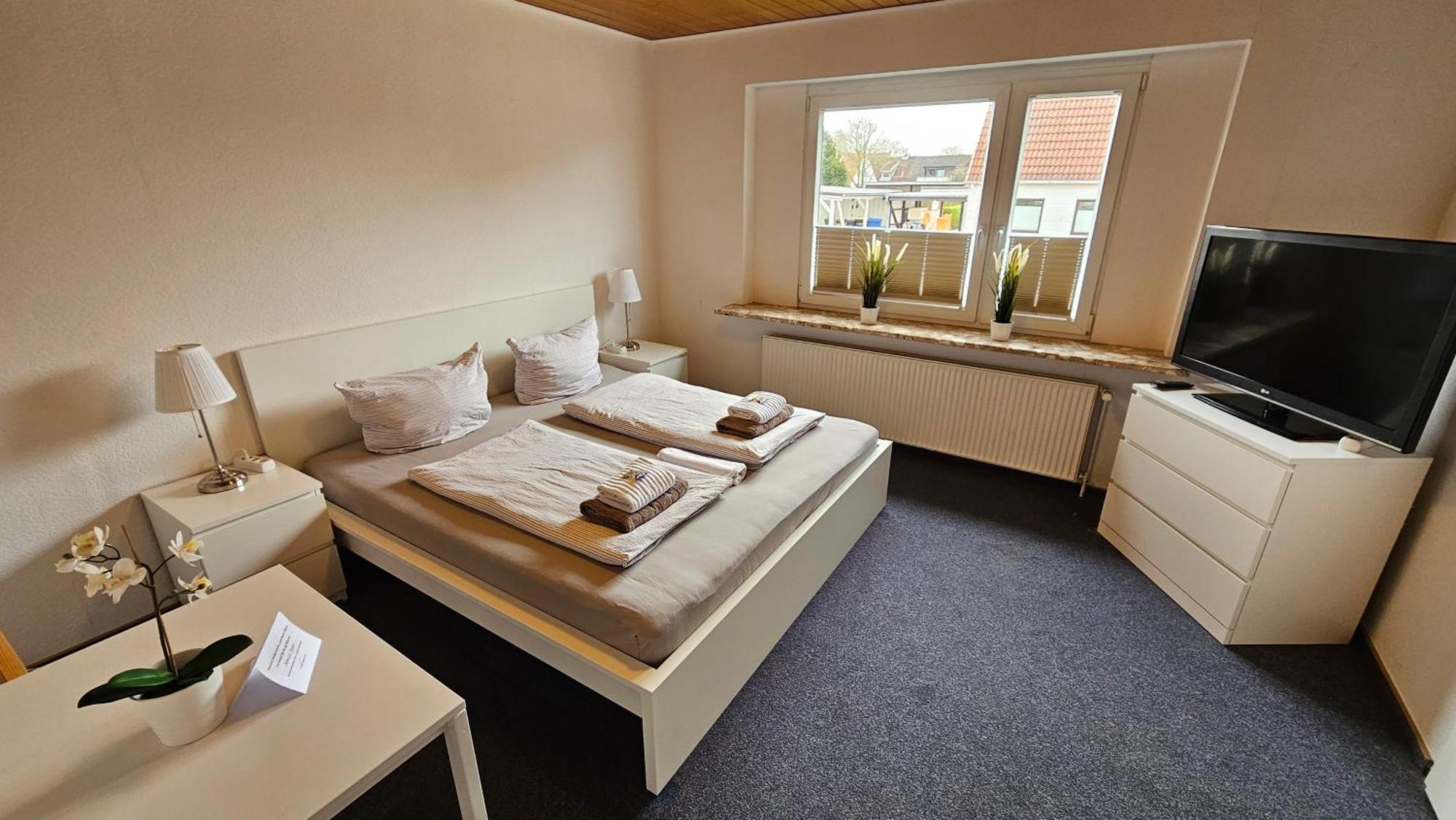 Hotel Dorfkrug Büsum - günstige Altbauzimmer Am Oland Zimmer foto